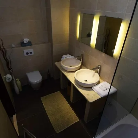 Luxury Beachfront Palazzo Di Mare With Private Heated Pool And Staff At The On Brac Island - Sumartin Villa Selca (Brac)