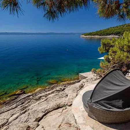 Luxury Beachfront Palazzo Di Mare With Private Heated Pool And Staff At The On Brac Island - Sumartin * Selca (Brac)
