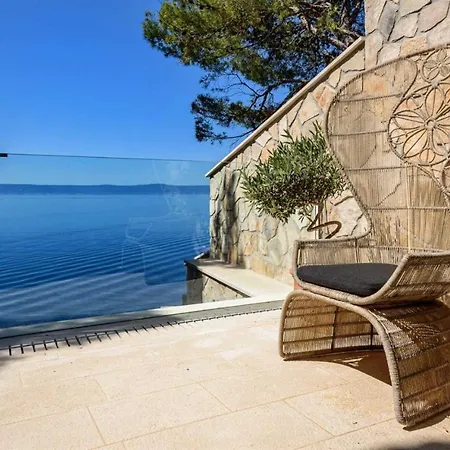 Luxury Beachfront Palazzo Di Mare With Private Heated Pool And Staff At The On Brac Island - Sumartin *