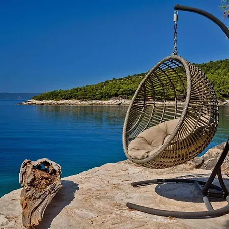 Villa Luxury Beachfront Palazzo Di Mare With Private Heated Pool And Staff At The On Brac Island - Sumartin *