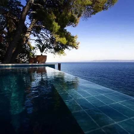 Villa Luxury Beachfront Palazzo Di Mare With Private Heated Pool And Staff At The On Brac Island - Sumartin *