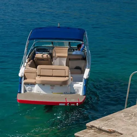 Luxury Beachfront Palazzo Di Mare With Private Heated Pool And Staff At The On Brac Island - Sumartin Selca (Brac)