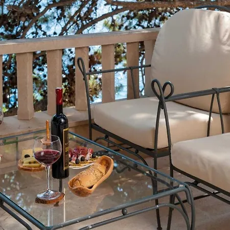 Luxury Beachfront Palazzo Di Mare With Private Heated Pool And Staff At The On Brac Island - Sumartin *