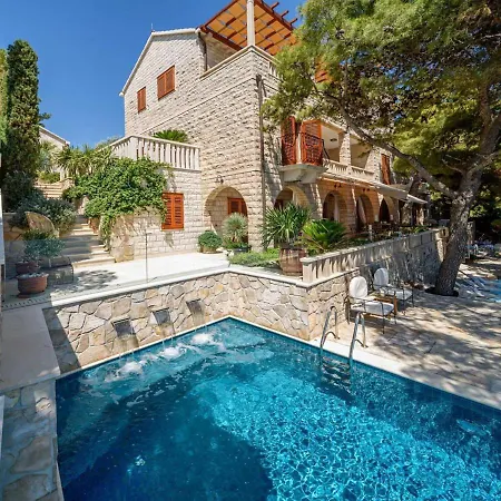 Luxury Beachfront Palazzo Di Mare With Private Heated Pool And Staff At The On Brac Island - Sumartin