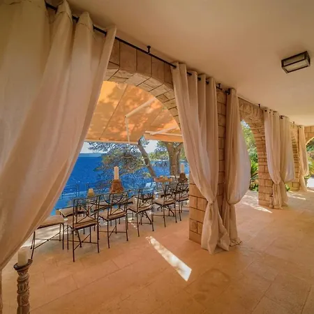 Villa Luxury Beachfront Palazzo Di Mare With Private Heated Pool And Staff At The On Brac Island - Sumartin *